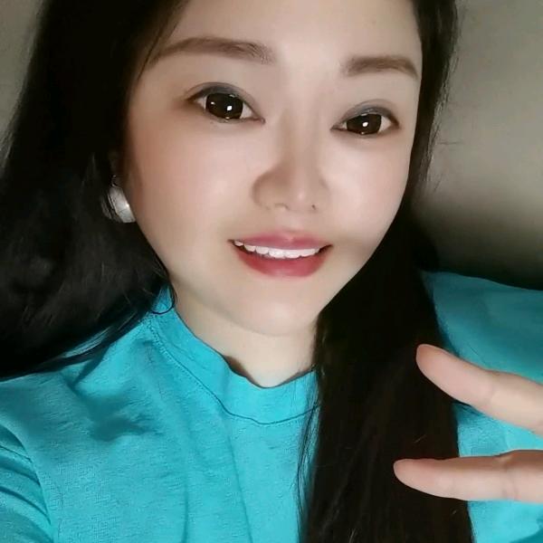 晓晓~「晚上9点直播」