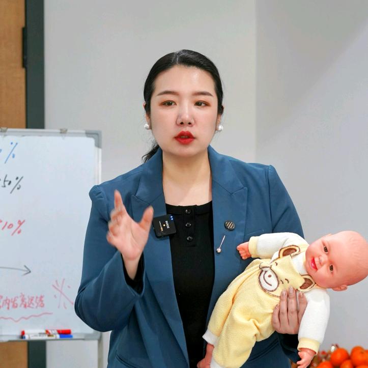 小丹早产儿养护团队（爱萌特护）