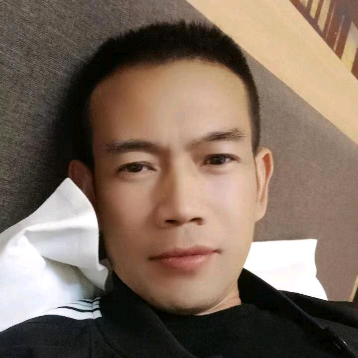 碧如蓝天