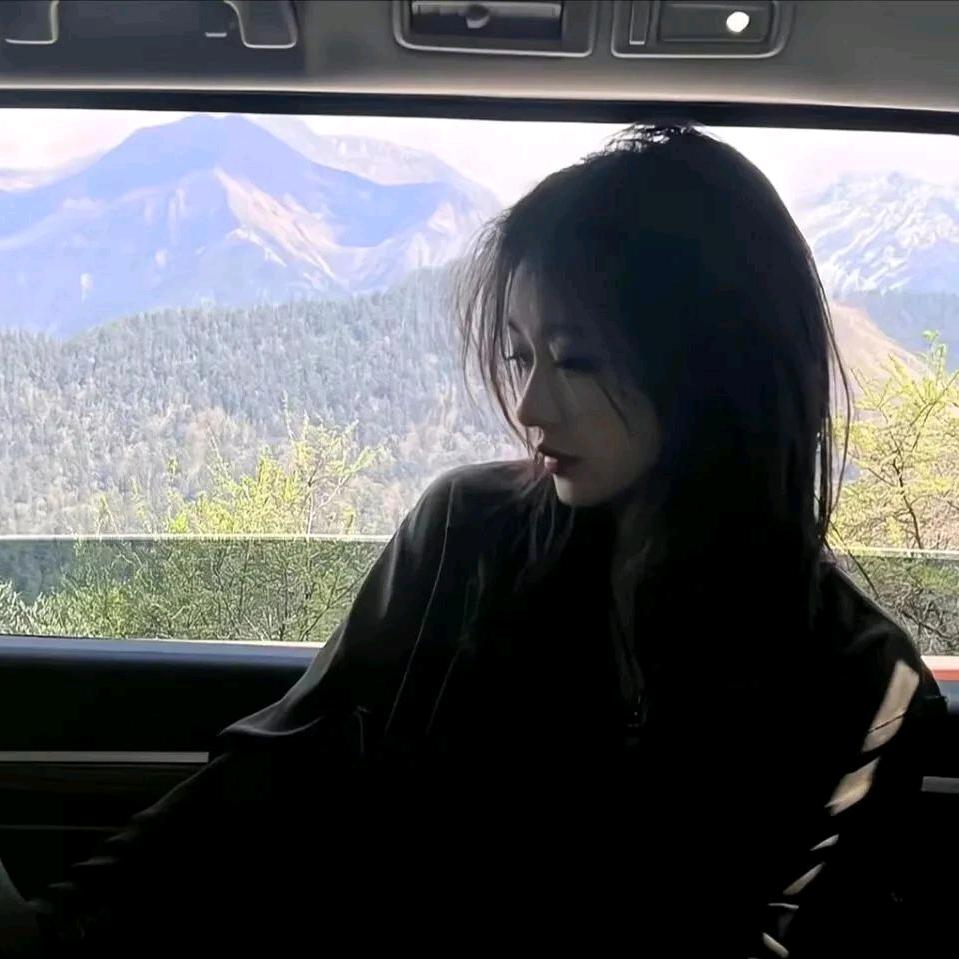 小小橙子🍊