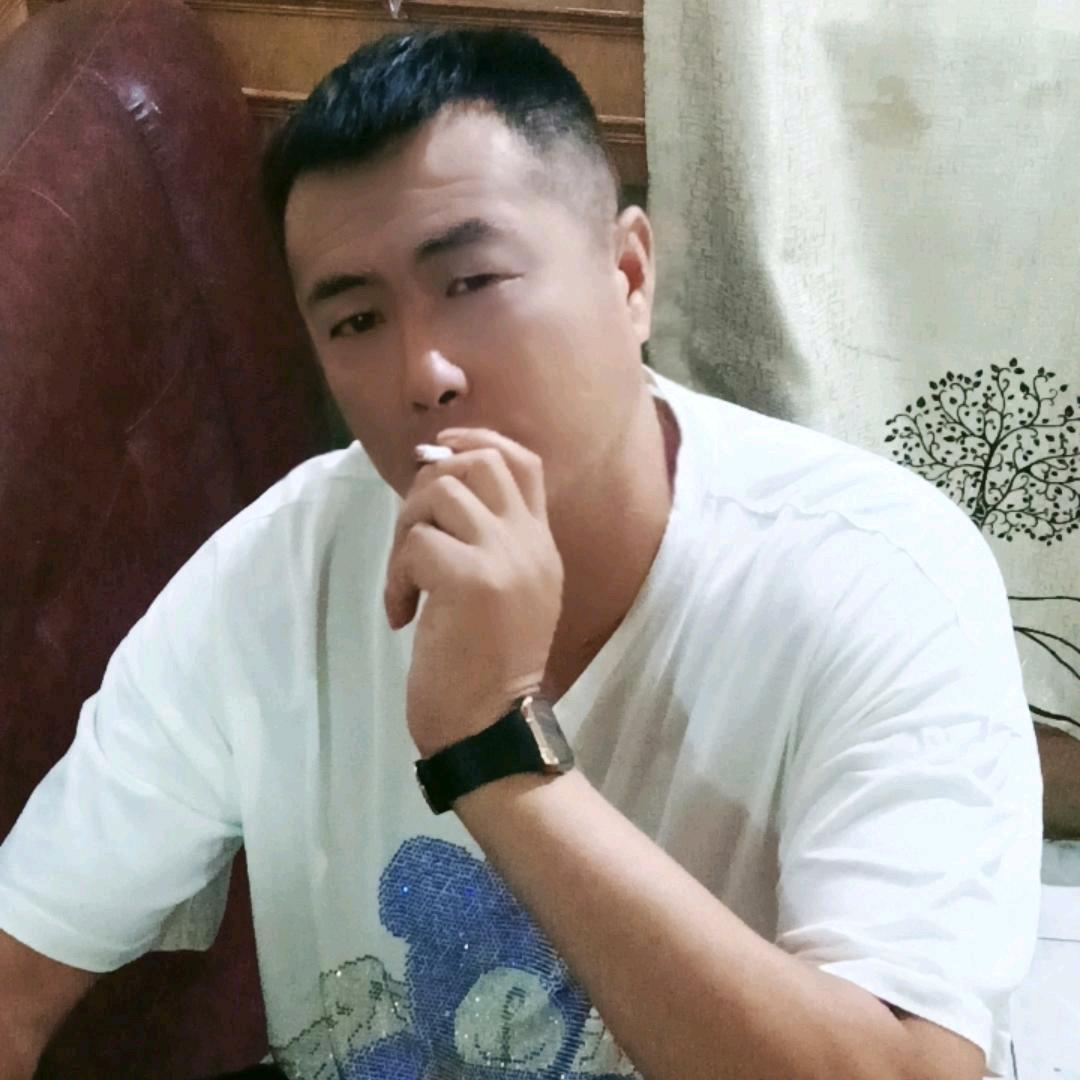 霸气小辉哥