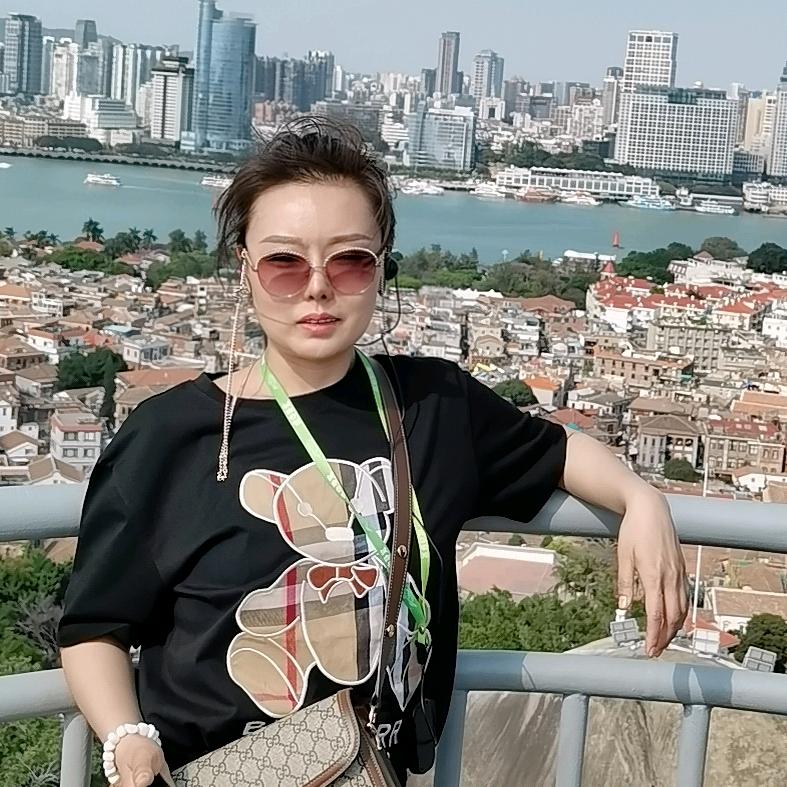 富婆（莹莹）