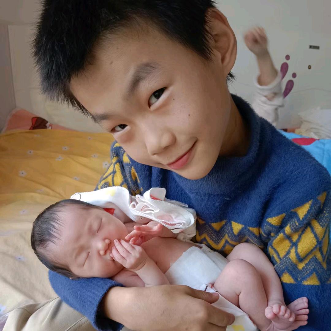 张爱莲青春美少女hαPP丫