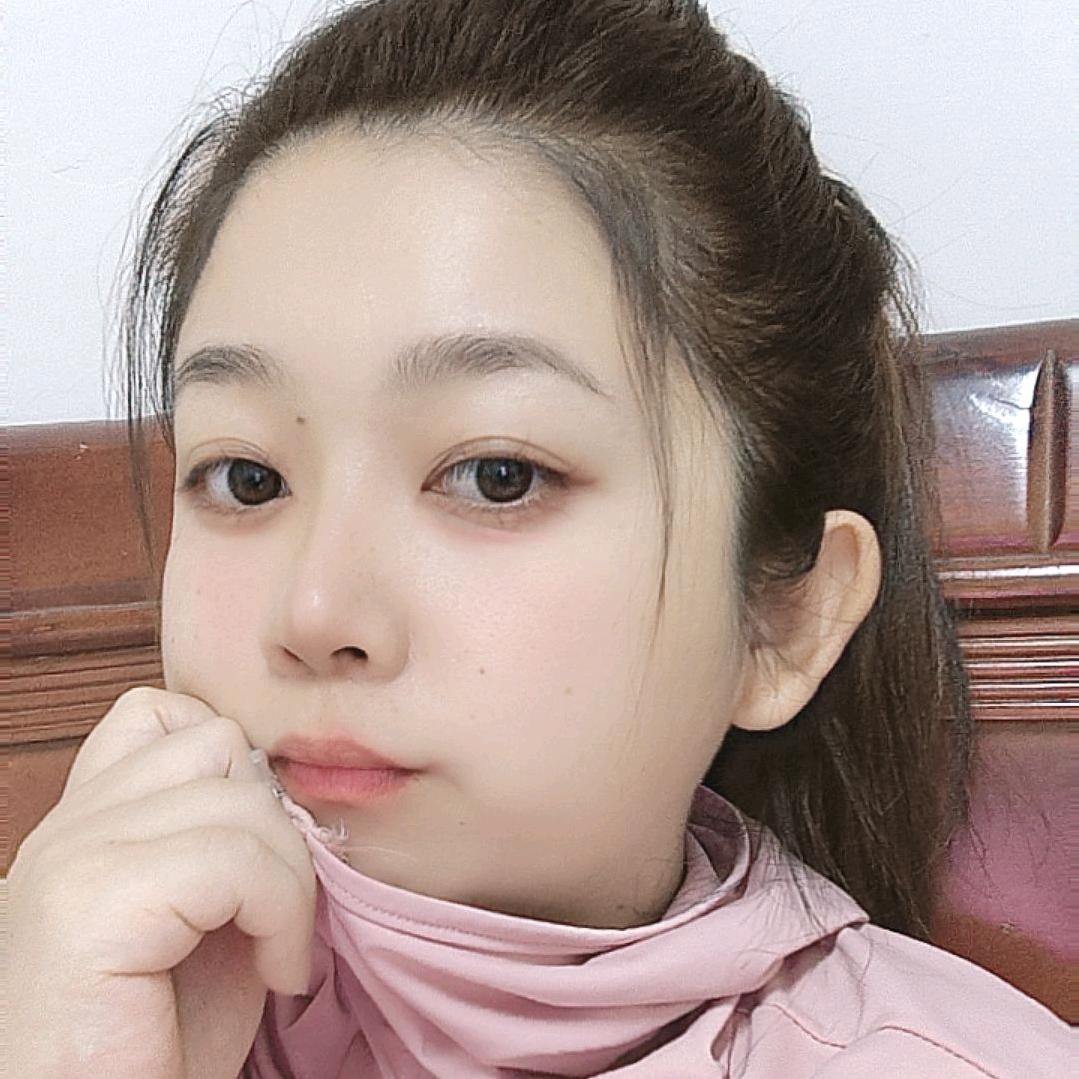 💞请叫我李姐姐এ