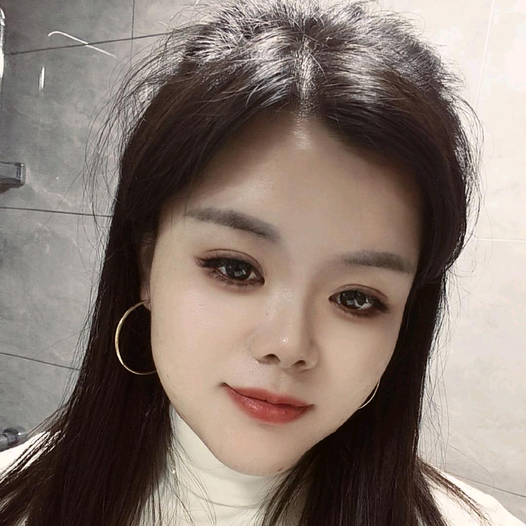 ᥫᬊ兜里有颗糖᭄℘࿐