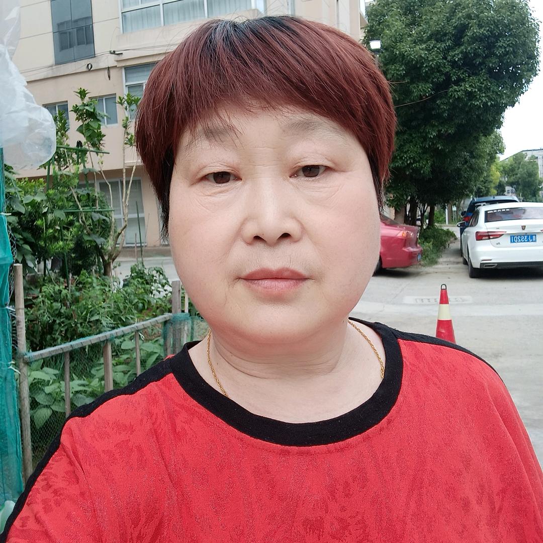 王敏开心