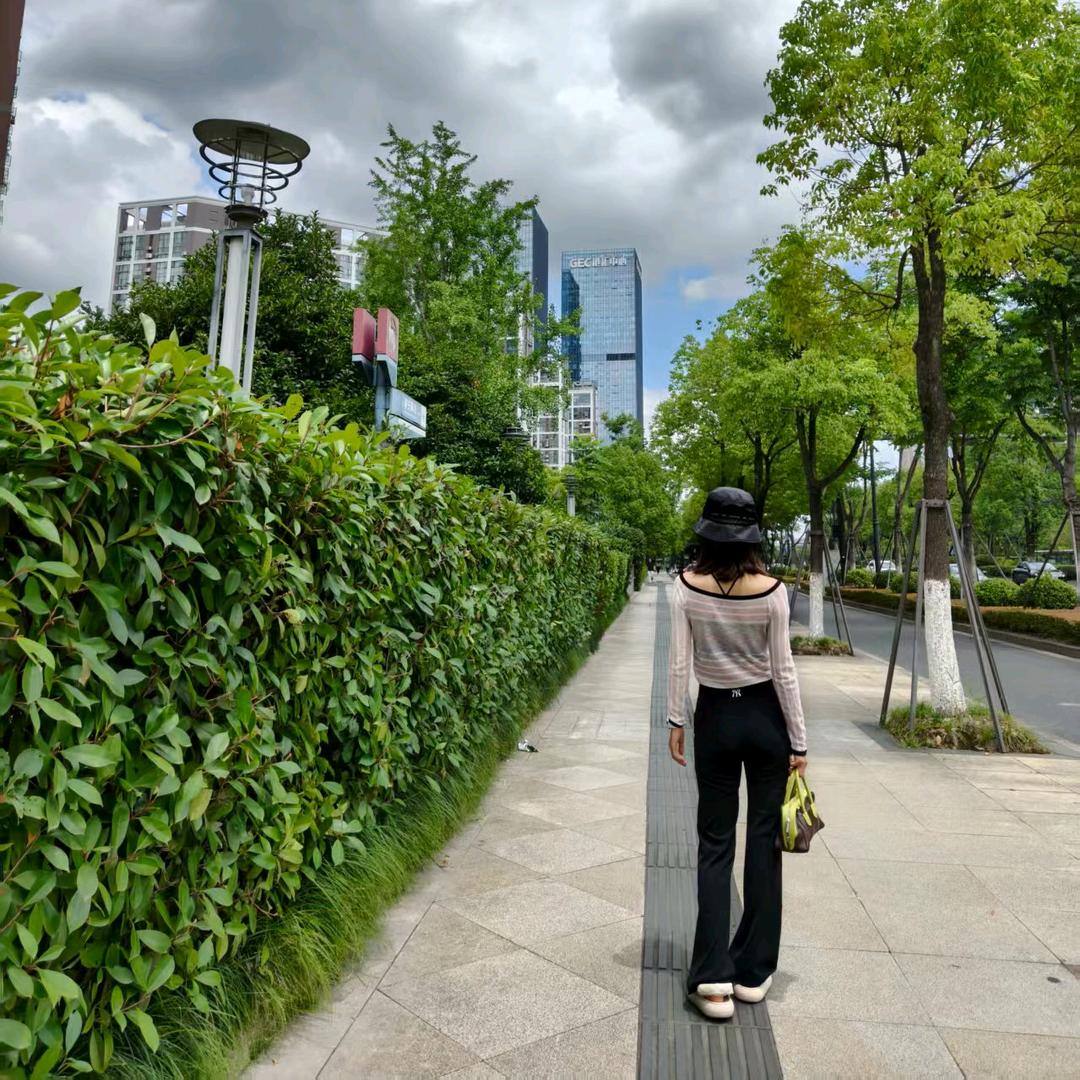 宝儿👄