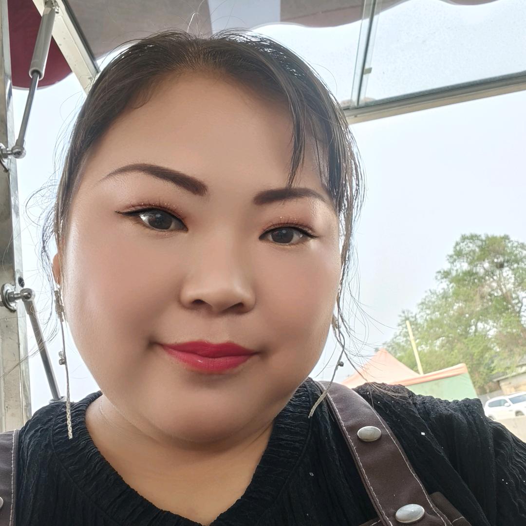 努力奋斗的胖姐