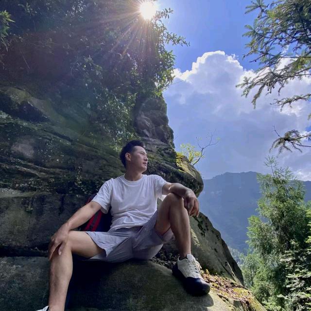 海阔天空@