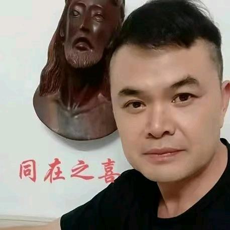 🎈龙不在·luke🎈