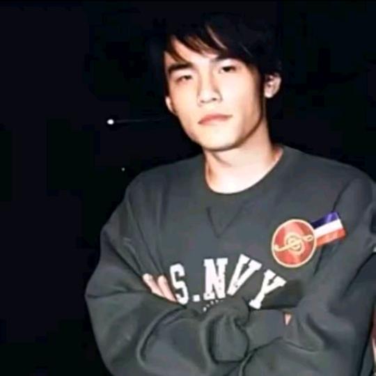 四十分美男子