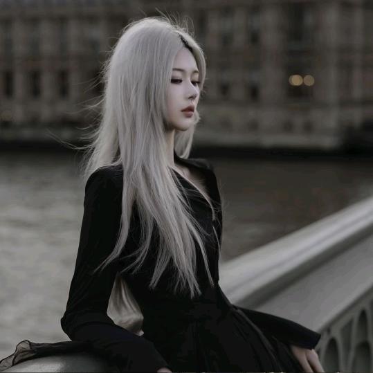 初见呀