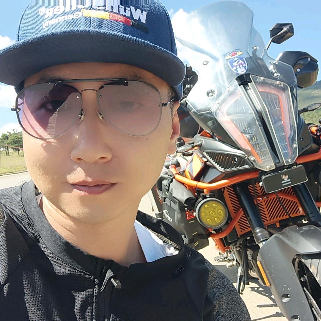 山西介休根据地机车俱乐部！