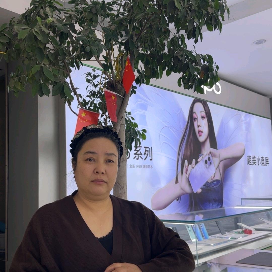 高平科尔通讯唐姐