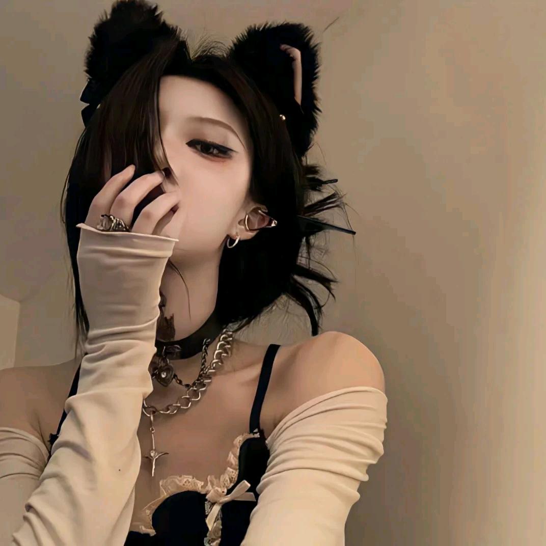 早上起来摸到男朋友硬硬的原来是死了