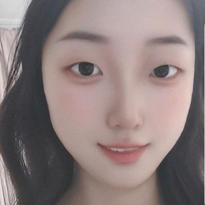 小梨🍐.𝓕𝓜