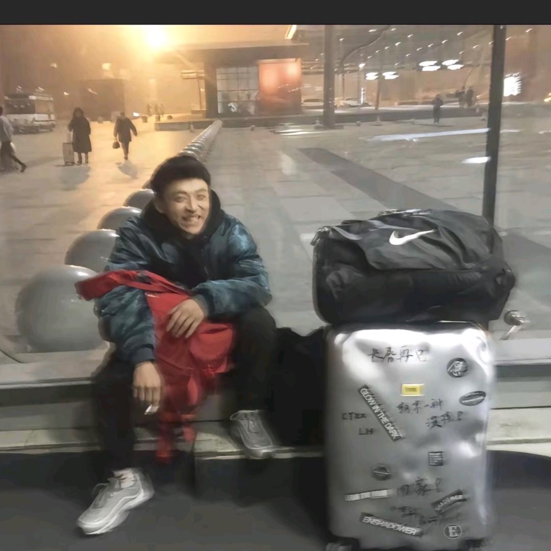 A、
