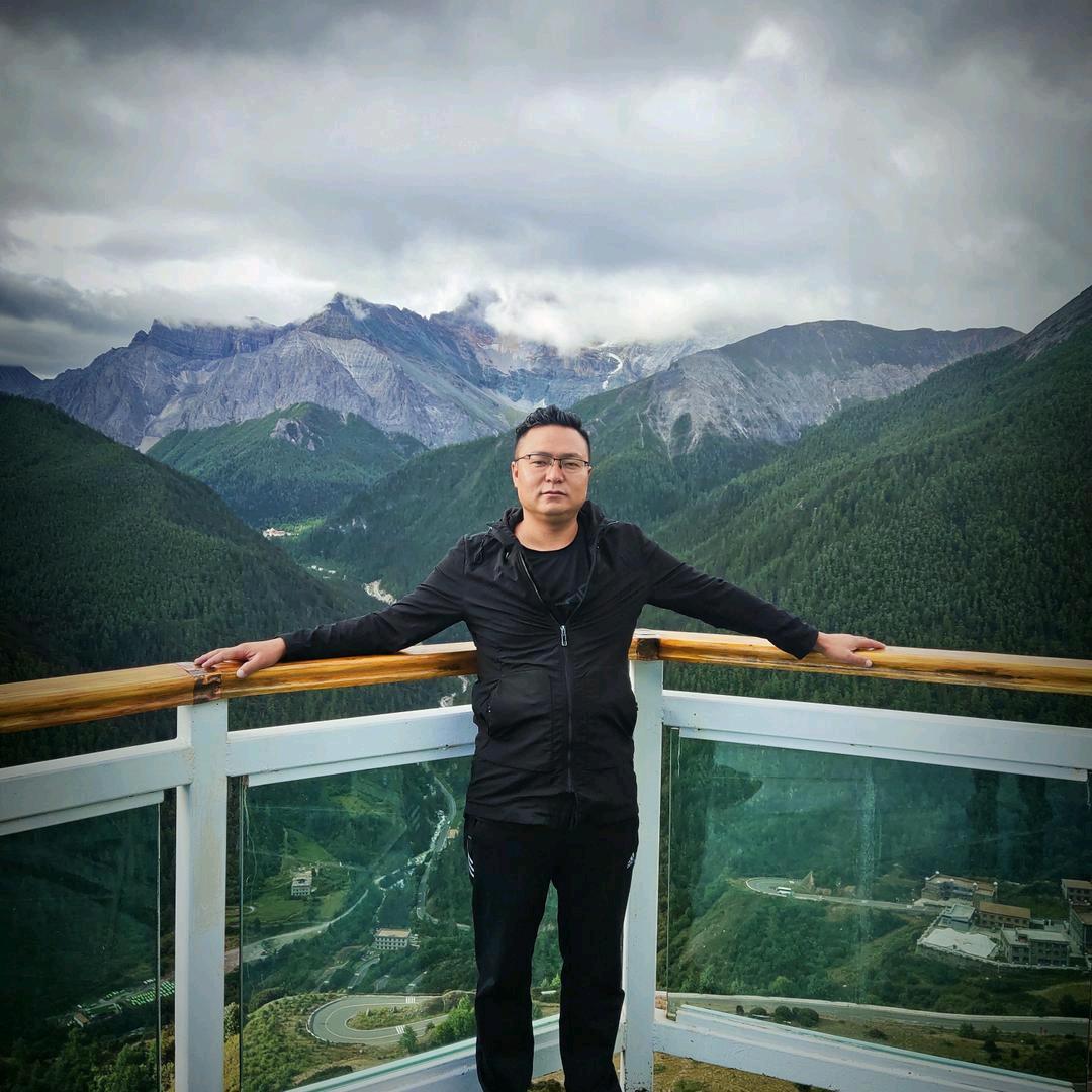 云南同欣李友中