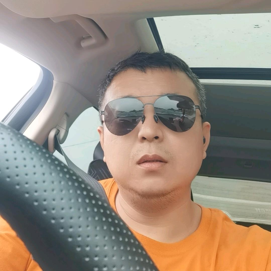来、喊飞哥