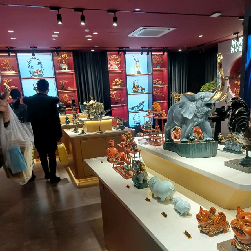 用户9392345687678清风明月