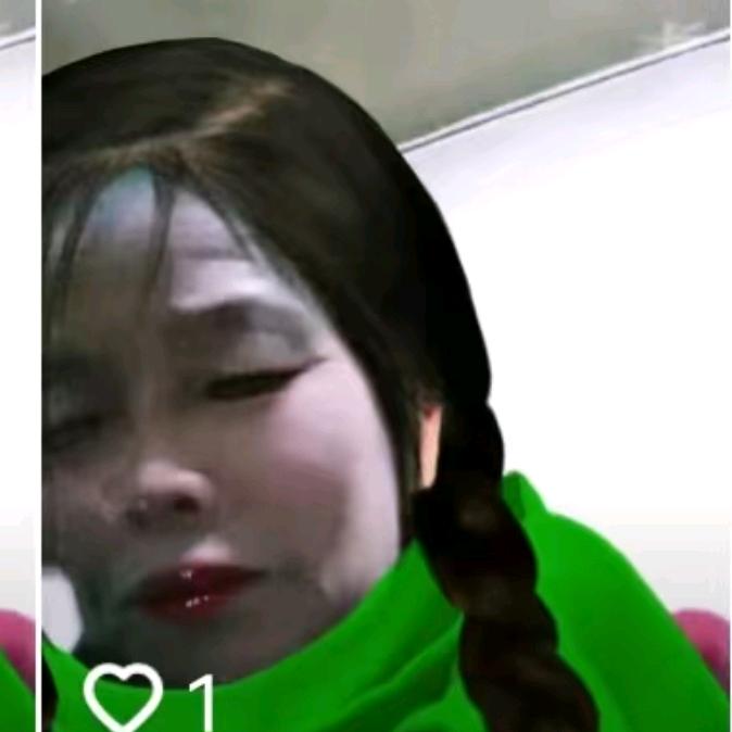 何姐
