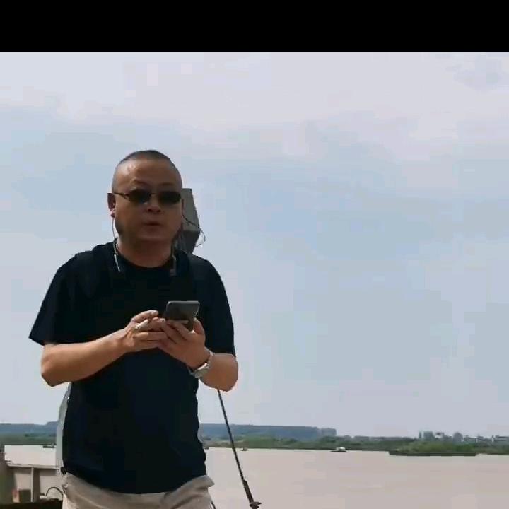 别想太多只看当下