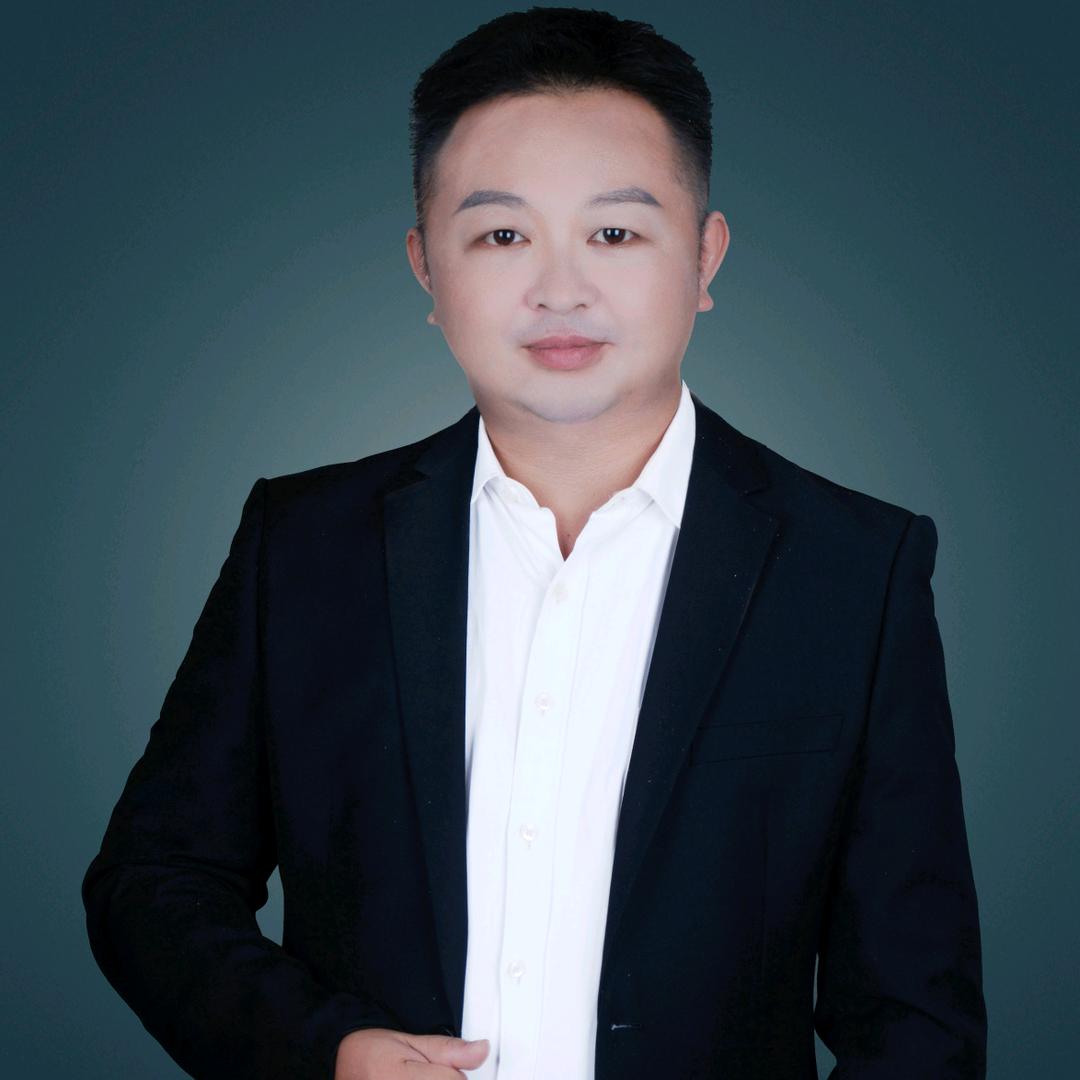 零碎哥·灿哥