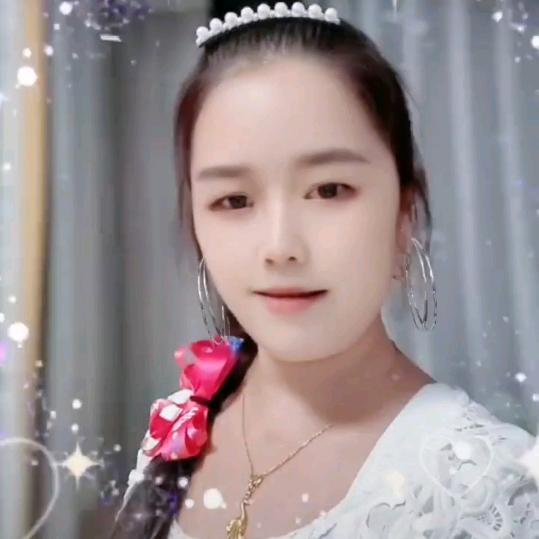 梦梦🎤《助力号12.30🌹💃》