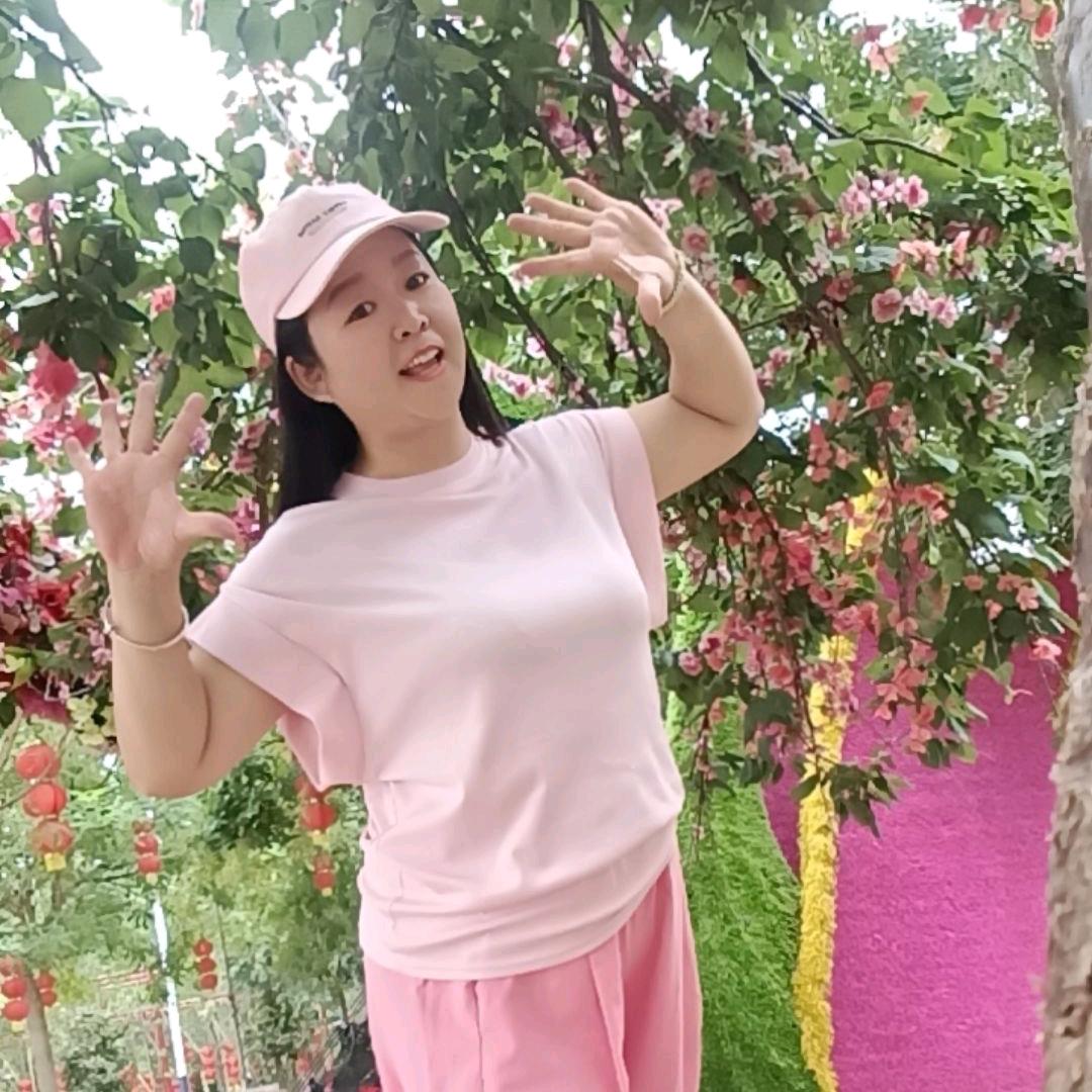 草莓🍓（静静）🌹❤️🍓🍎🌹