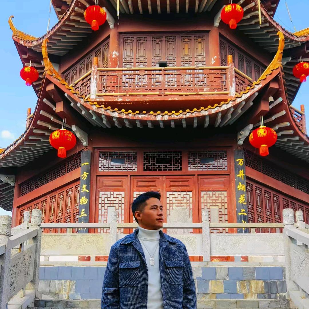 大 海