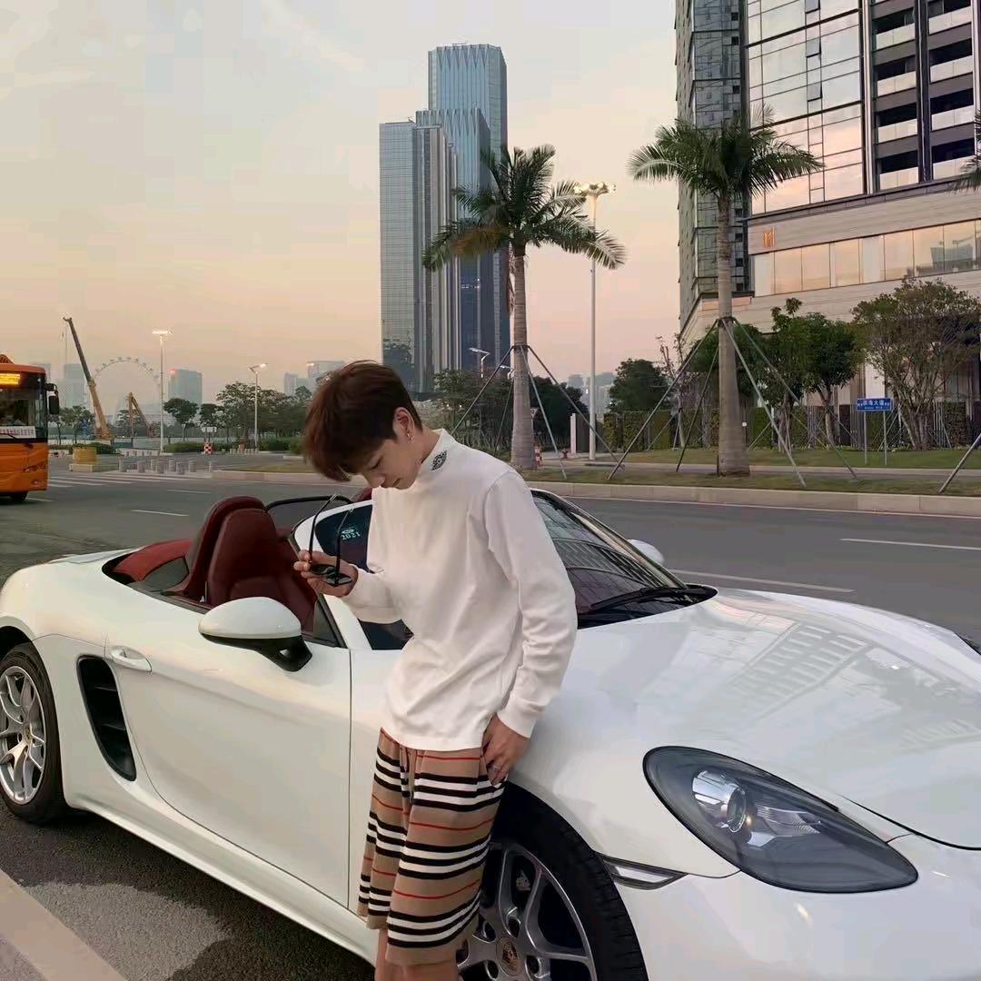 阿锐男士发型设计