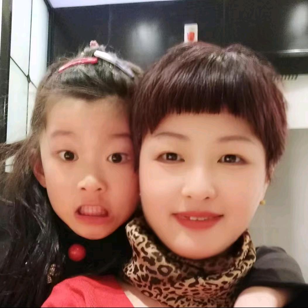 秀丽(拒绝私聊只玩抖音不聊天) 摩羯座