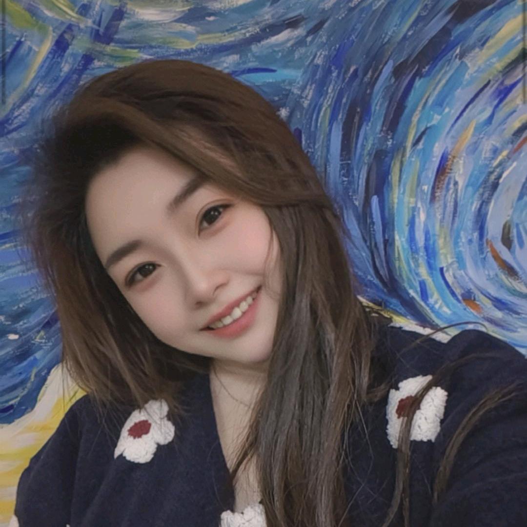 璐璐初中美术老师