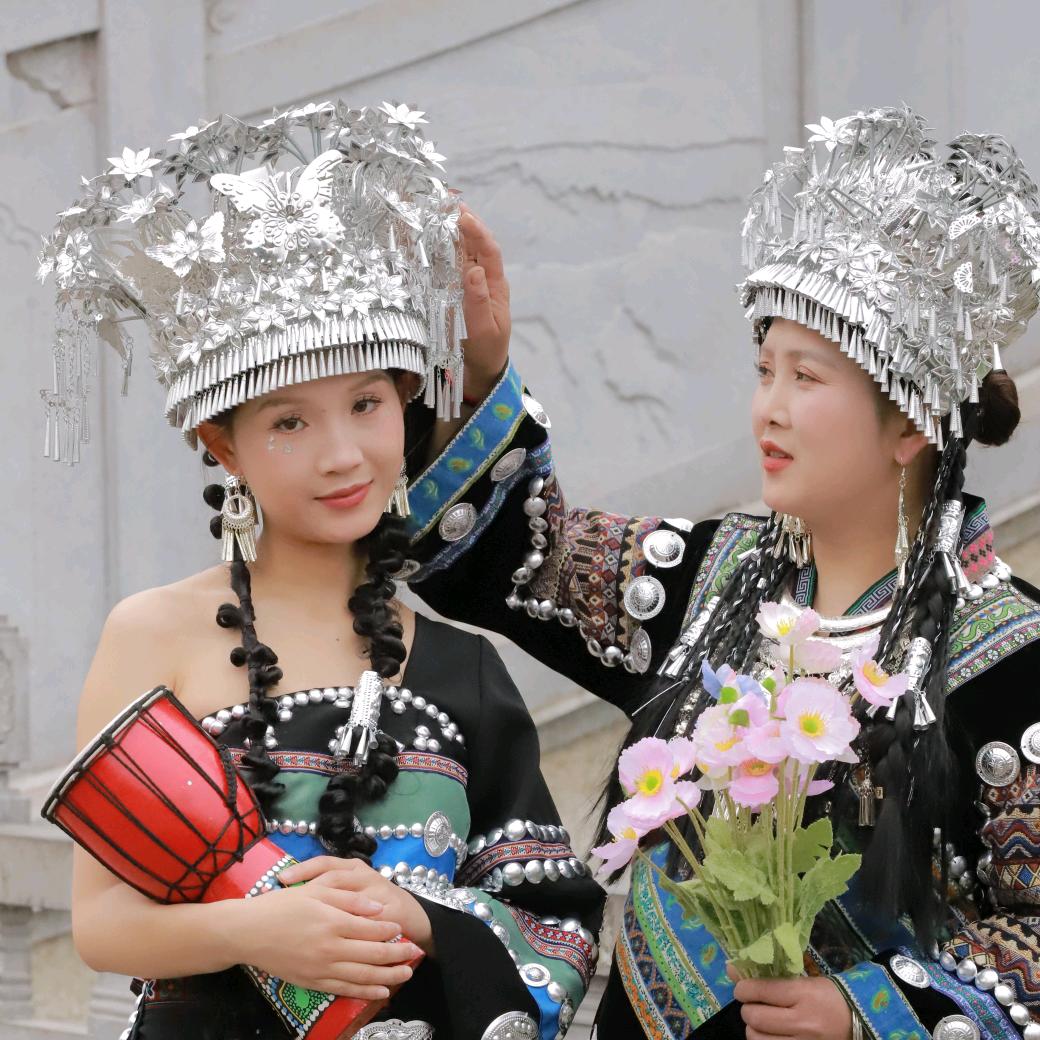 ♥平平无奇(￣y▽￣)