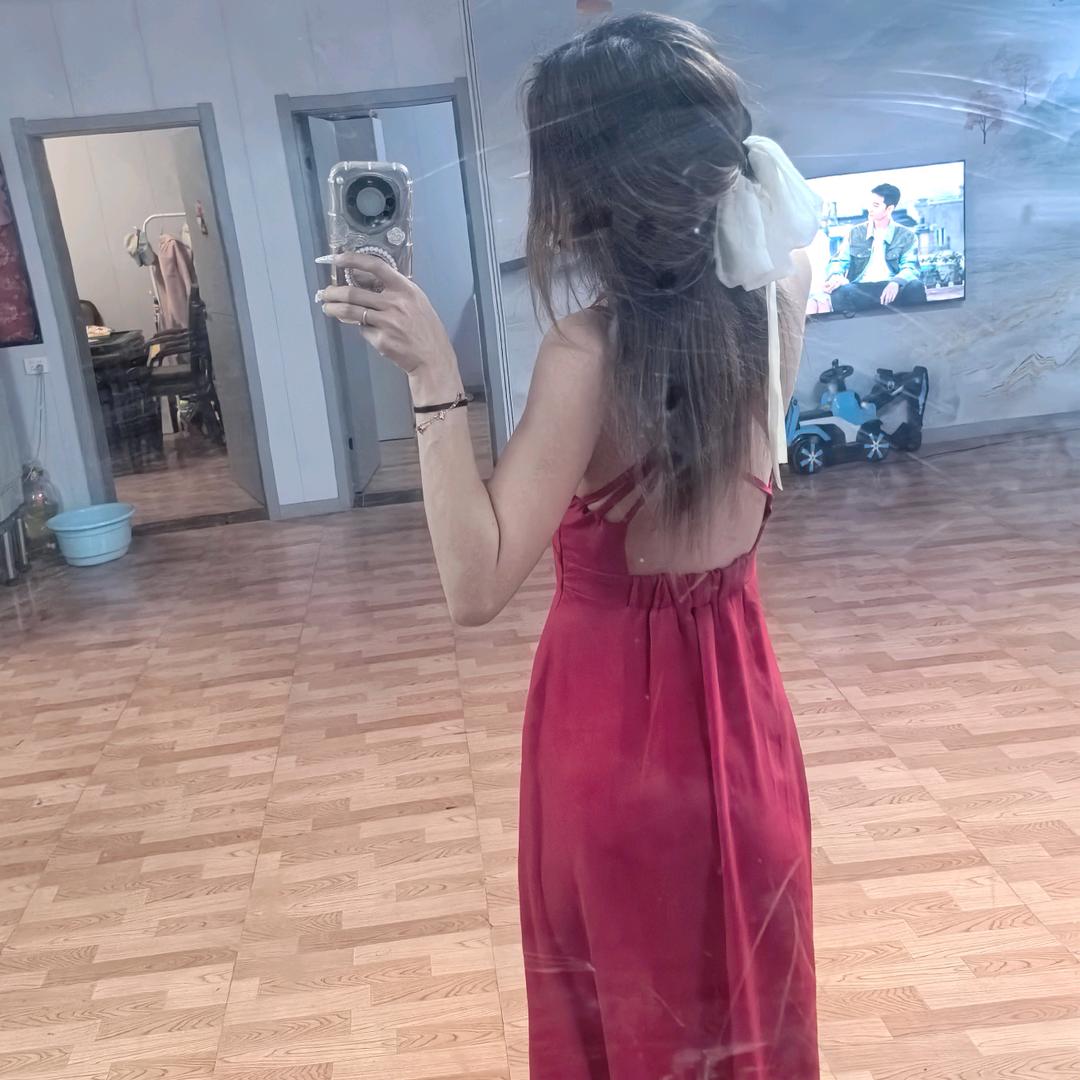 爱跳舞的小女子《零基础跳舞小白》