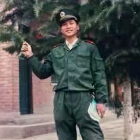 苏成东