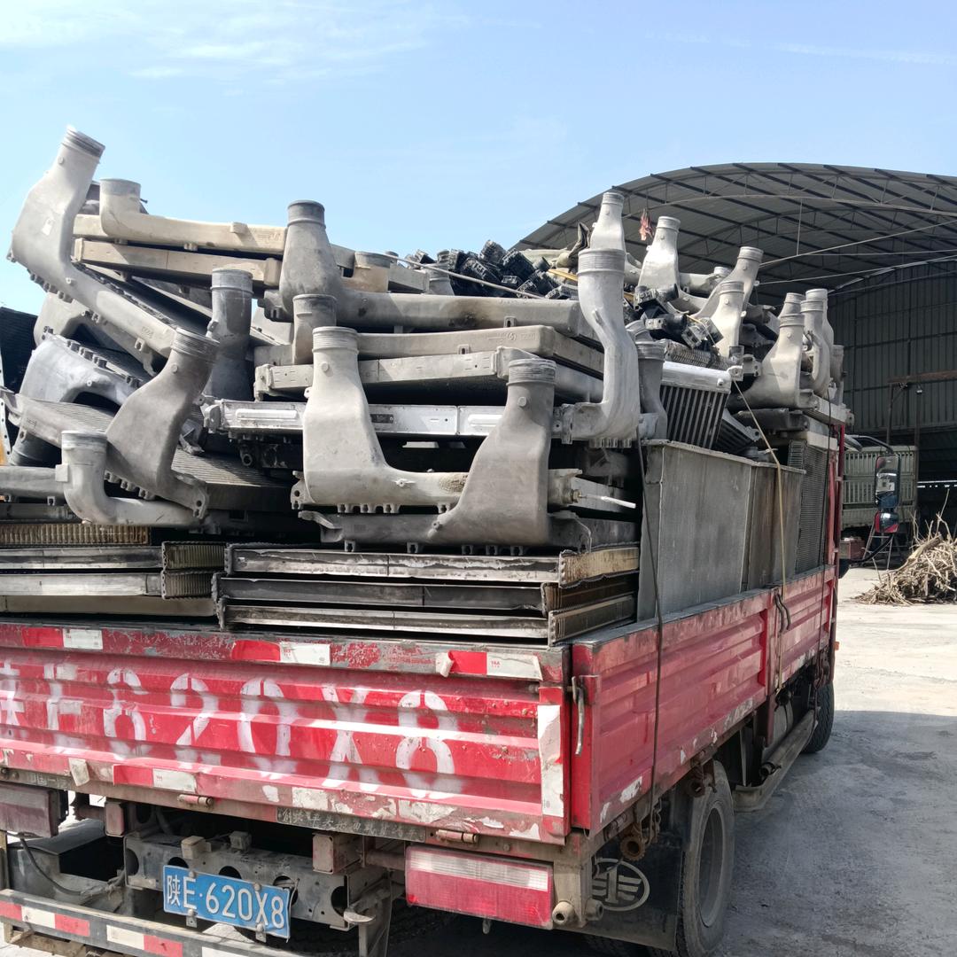 上门回收汽車水箱、