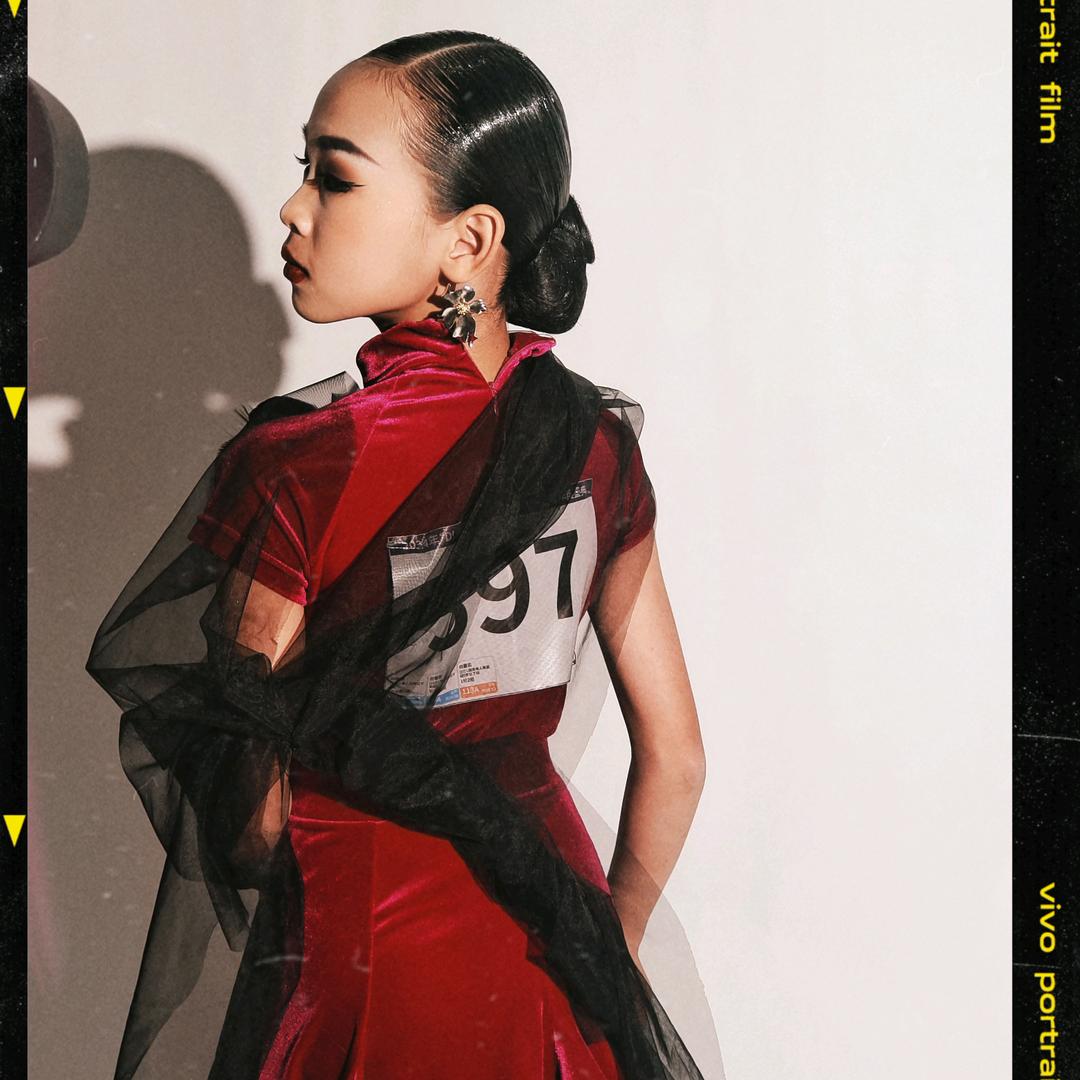 我的拉丁女孩👧