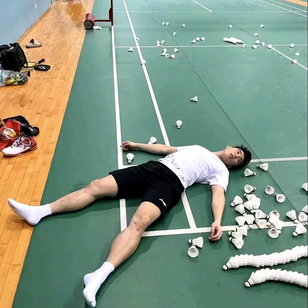 5U打不动🏸