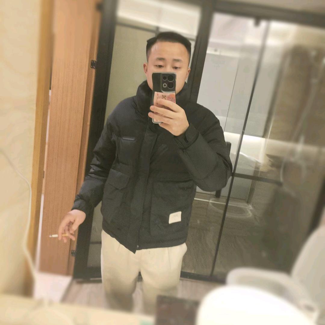 小鹏。