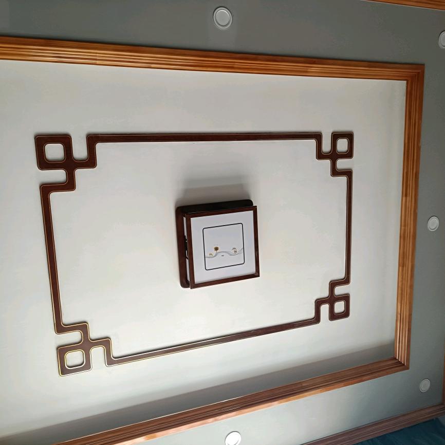 拉拉👩‍❤️‍👩