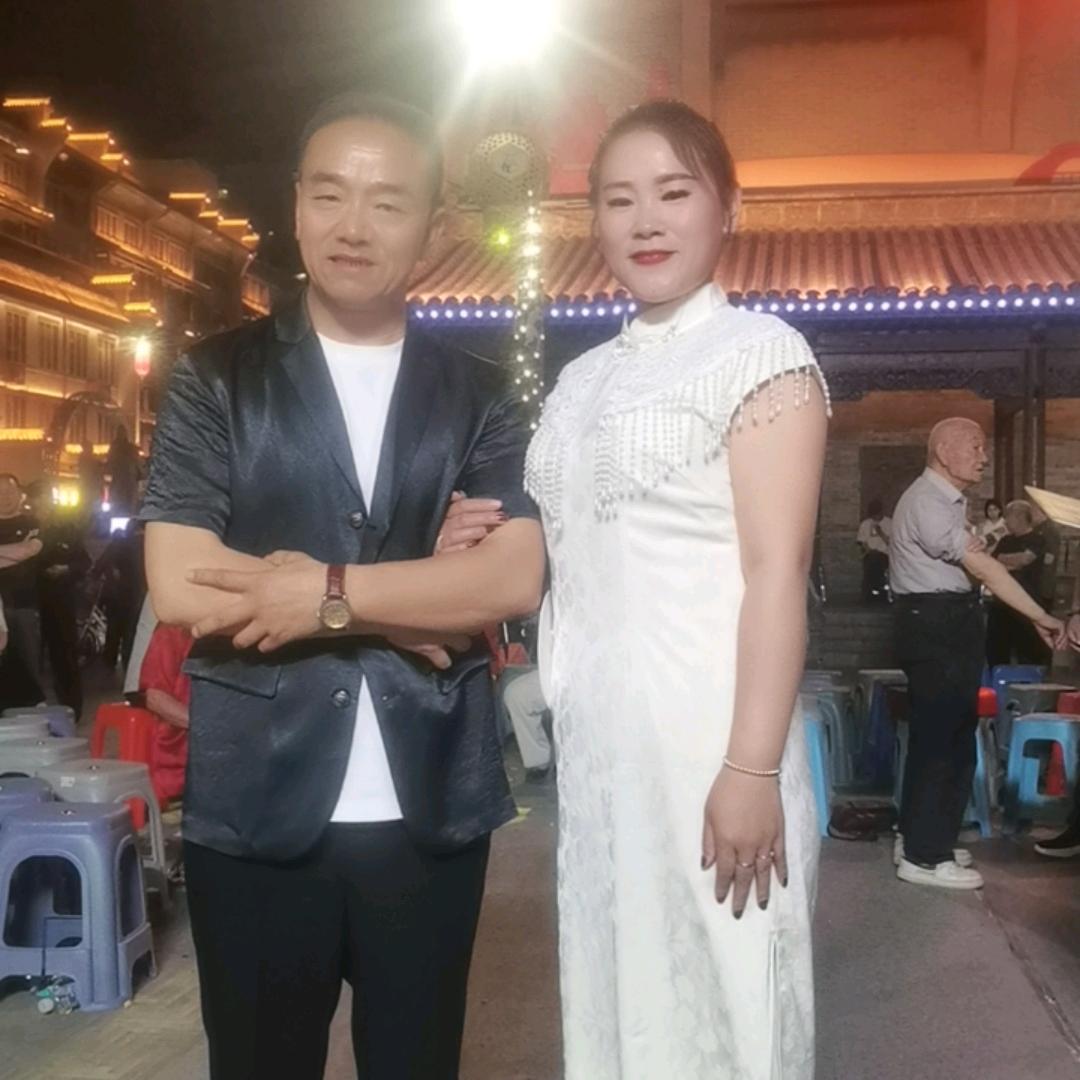 灵宝小娇乐队🤗🤗🎤🎤🎤🎤🎤