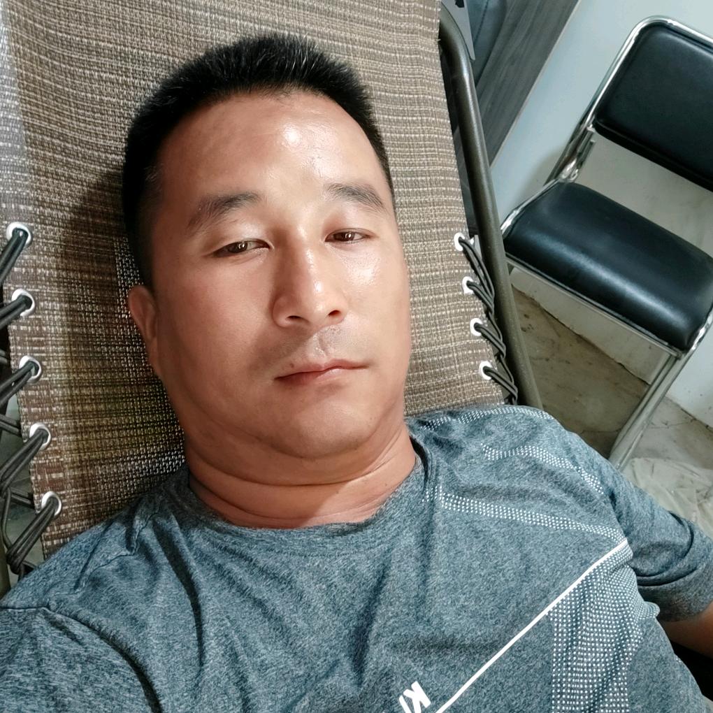 新天湖路亚基地