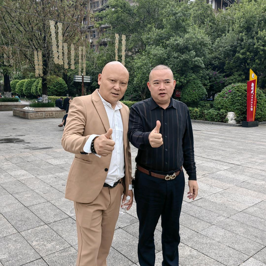 茅台镇荣太烧坊老江哥