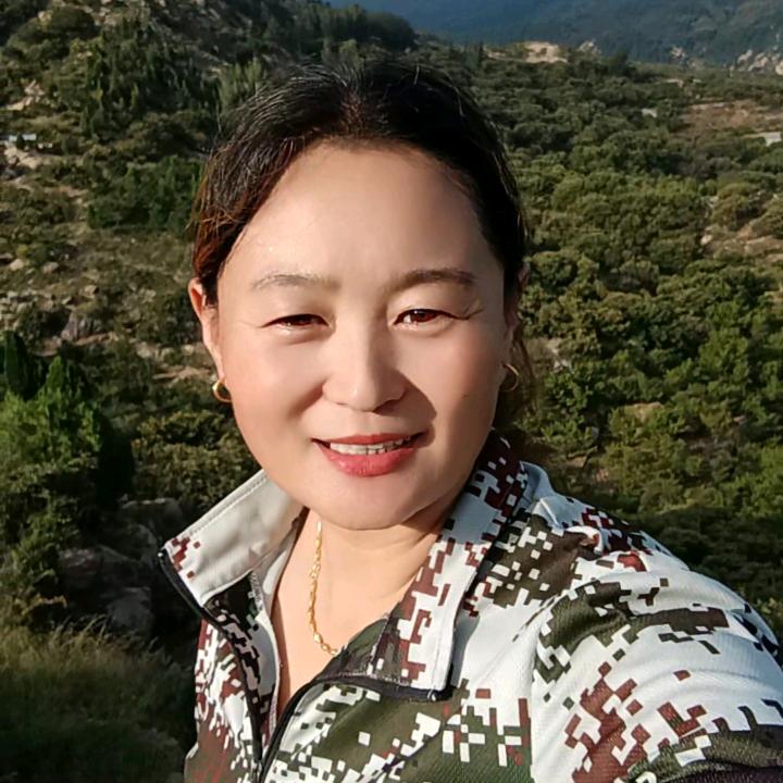 春暖花开《崔姐》🌻🌻🌻