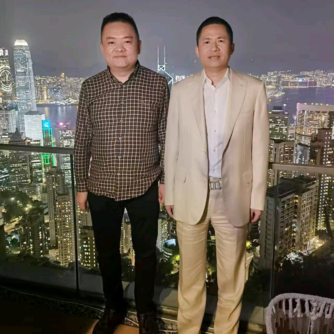 你的小杨哥