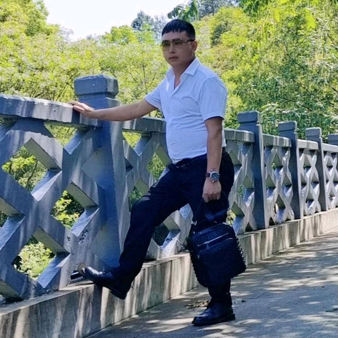 苗疆哥