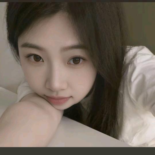 💞ღ᭄思予᭄༊🍬