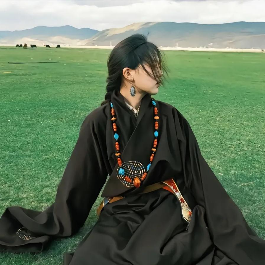 བདེ་吉སྒྲོལ་玛🧚🏻‍♀️