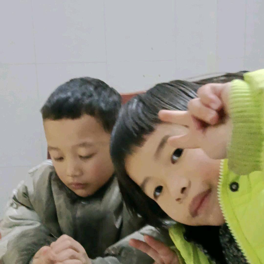 温馨开心CEO